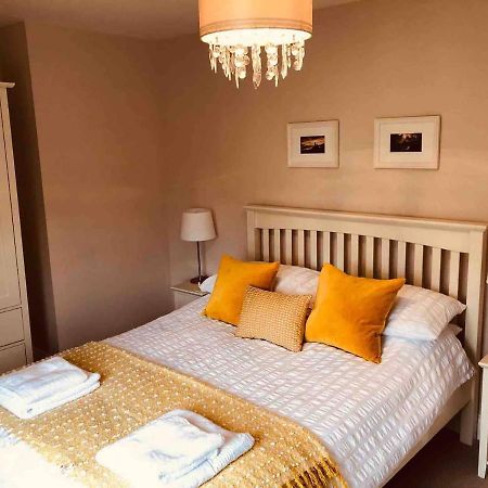 Two Bedroom House In Central Portree Exteriér fotografie